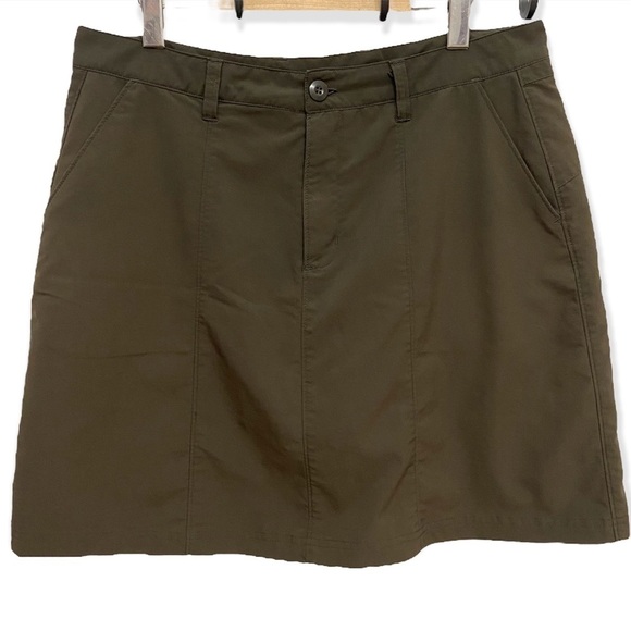 Patagonia Kaki Green Skirt with built-in shorts - Picture 1 of 8